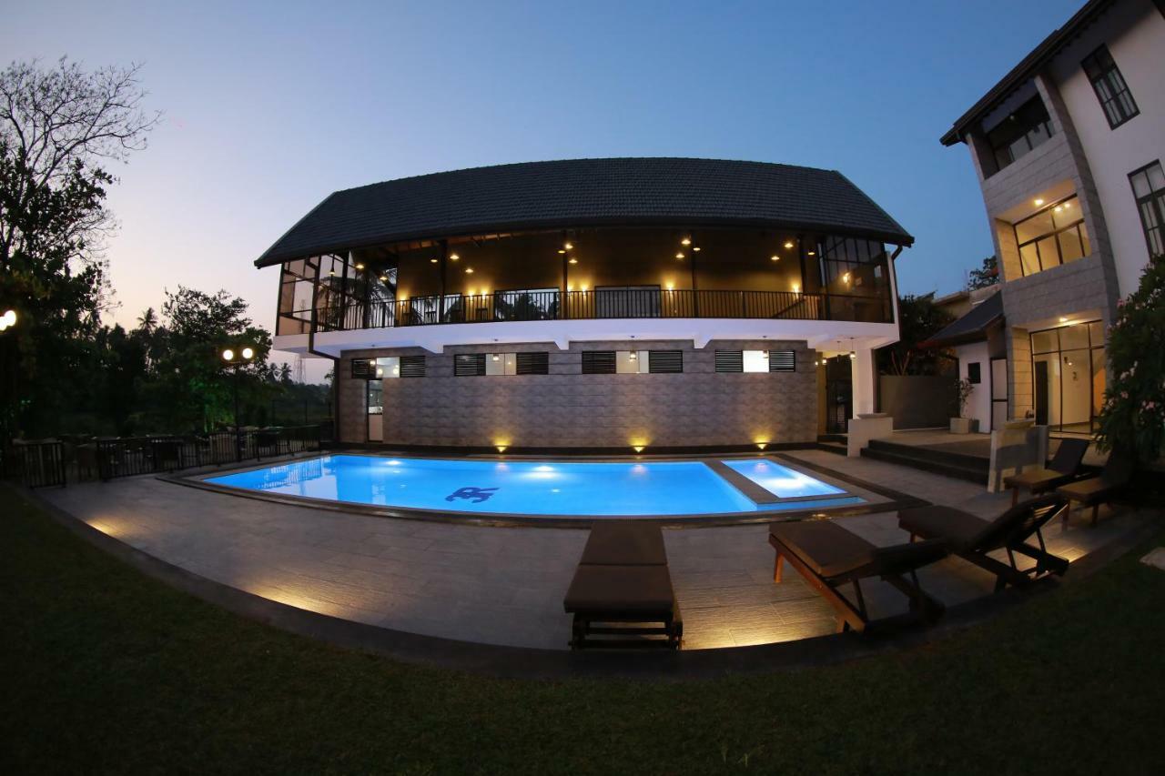 3R Resort Negombo Exterior photo